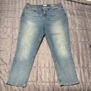 Sofia Jeans by Sofia Vergara size 14, Adora curvy girlfriend jeans